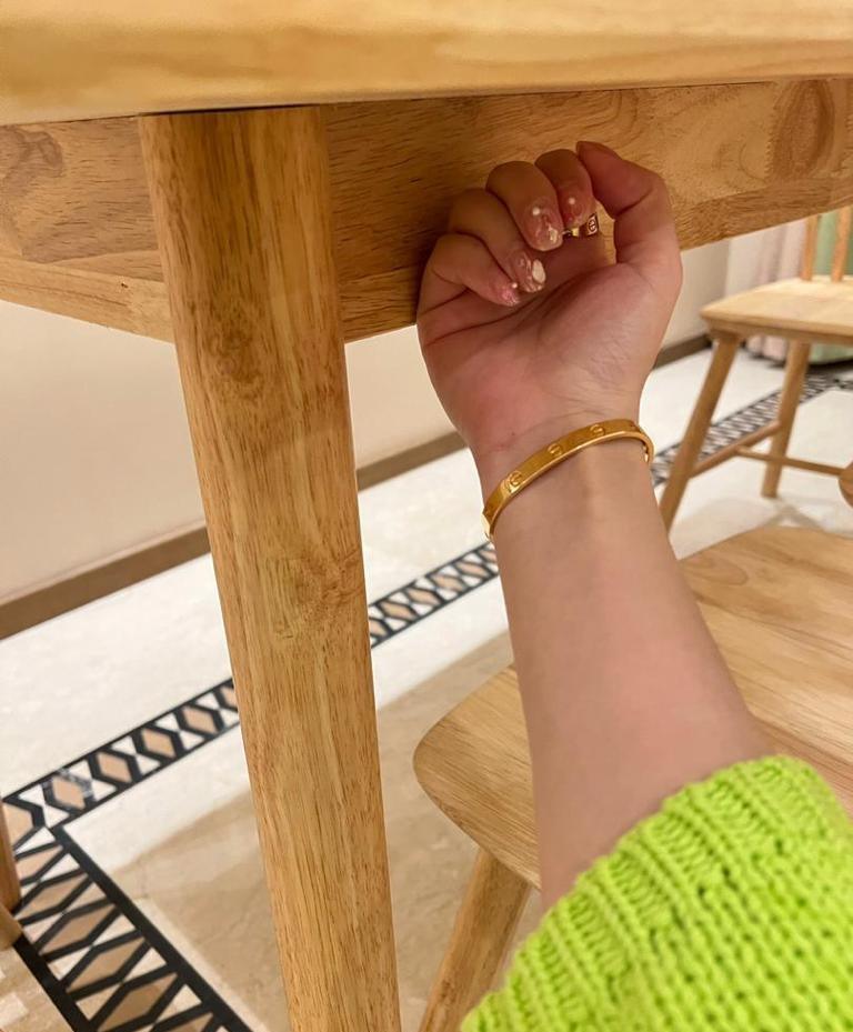 Table de salle à manger Honey - Blanc et Chêne - Salon et séjour HomeDeco